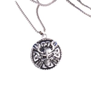 Halskjede med Vikingskalleamulett