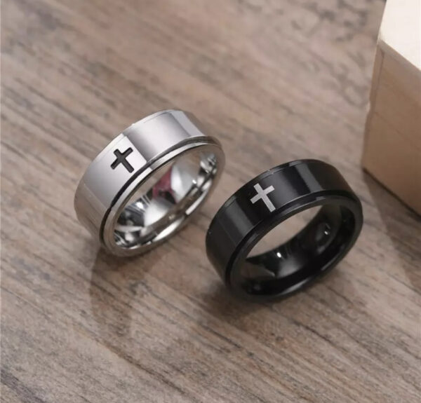 Spinnerring med kors