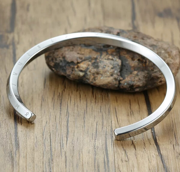 Viking armring med runer - Image 2
