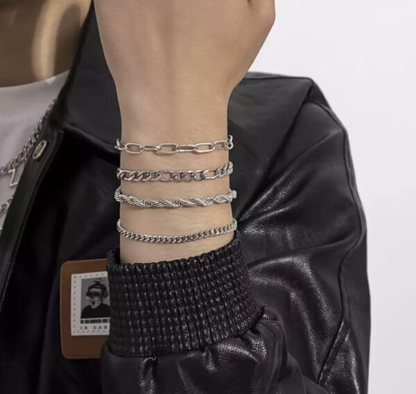 4 armbånd/ armlenker - Image 3