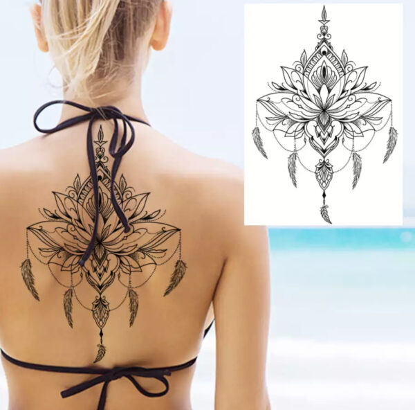 Tatovering Mandalastil fjær