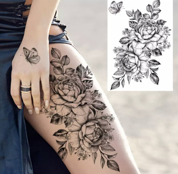 Tatovering Roser og sommerfugl