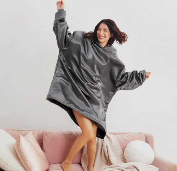 Kitsch Hoodiegenser Sateng - Image 5